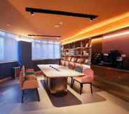 Bar, Cafe and Lounge 2 Hanting Hotel Beijing Sanlitun Branch