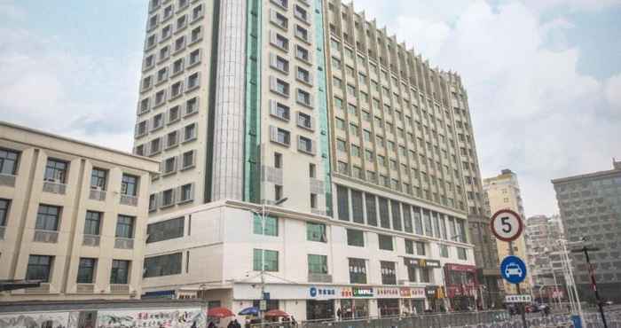 Luar Bangunan Hanting Hotel (Nanchang Railway Station)