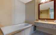 Toilet Kamar 2 Comfort Inn & Suites Michigan City