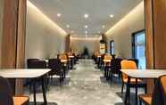 ร้านอาหาร 4 Greentree Inn Jinan Daming Lake Hotel