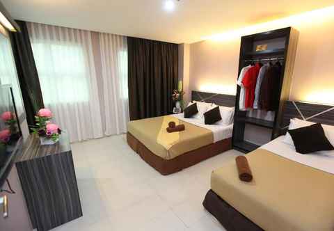 Bedroom Al Huda Hotel