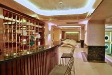 バー、カフェ、およびラウンジ Beethoven Premium Hotel