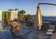 Others 3 Seaview Hotel