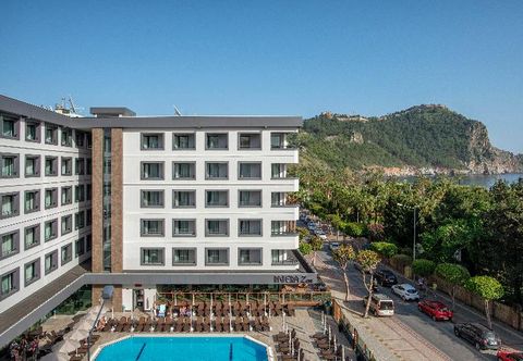 外部的 Riviera Zen Hotel