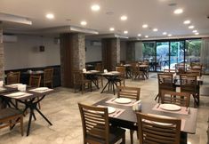 餐厅 5 Riviera Zen Hotel