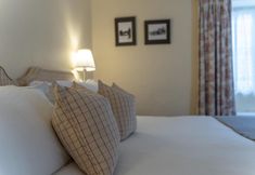 Others 6 Spread Eagle Inn