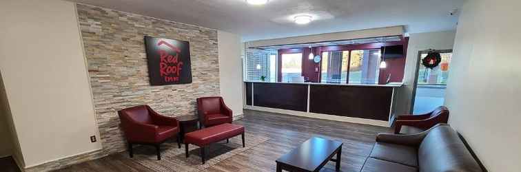 Lobby Red Roof Inn LaGrange