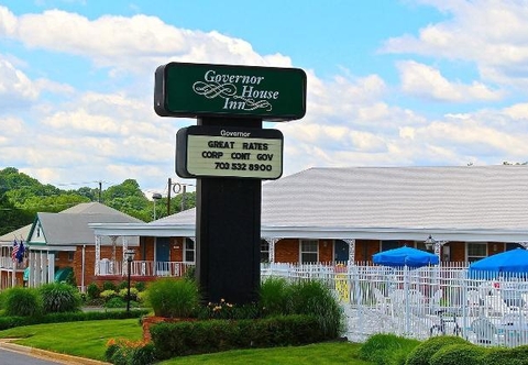 Exterior Governor House Inn Arlington/Falls Church Area