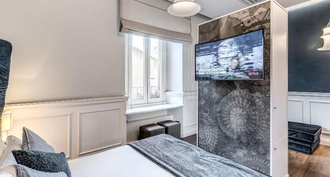 Others 2 Rhea Silvia Luxury Rooms Spagna