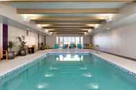 Swimming Pool Home2 Suites by Hilton Troy