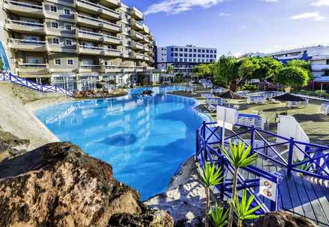 Swimming Pool Hotel Aguamarina Golf – All Inclusive