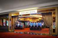 Lobi Circa Resort & Casino