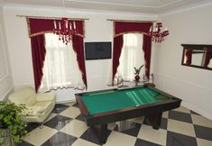 其他 7 Royal Hotel