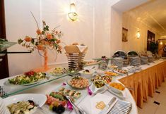 其他 6 Royal Hotel