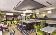 Others 4 La Quinta Inn & Suites by Wyndham Rockport - Fulto