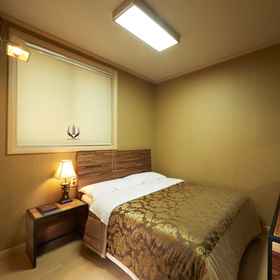 Noble Hotel 1, Hotel Compose Coffee Duksung Women's University Branch