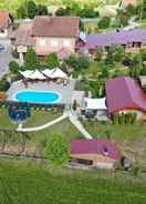 VIEW_ATTRACTIONS Apartments & Rooms  Sanja