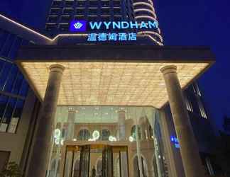 Exterior 2 Wyndham Kunming Panlong