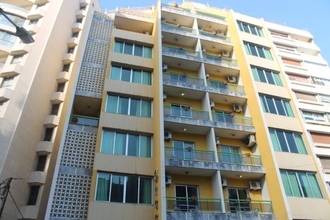 Exterior 4 Green Furnished Apartments