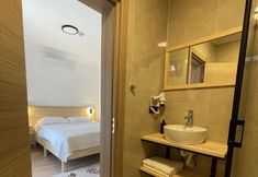 Bedroom 2 Dalaman Airport AliBaba Hotel