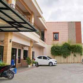 90233 The Shine Residence1 , 飯店北干巴鲁