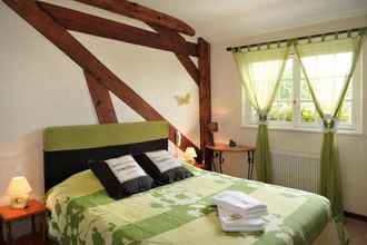 Bedroom 4 Logis Hotel Le Vieux Fusil