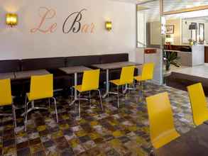 Nhà hàng 4 Logis Hotel Les Cedres Joyeuse