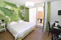 Bedroom Logis Hotel De La Baie