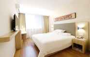 Bedroom 4 Hanting Hotel Changchun Yuanda Street