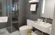 Toilet Kamar 2 Hanting Hotel Yanji Aidan Road