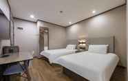 ห้องนอน 3 Hanting Hotel Shanghai Xikang Road