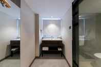 Phòng tắm bên trong Hanting Hotel Shanghai New International Expo Cent