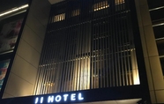 Exterior 6 JI Hotel (ECNU, Shanghai Wujing)