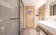 In-room Bathroom 6 Hanting Premium Hotel   Yancheng Dafeng Nanxiang R