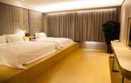 Bedroom 6 Ji Hotel Lanzhou West Railway Station North branch