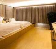 Bedroom 6 Ji Hotel Lanzhou West Railway Station North branch