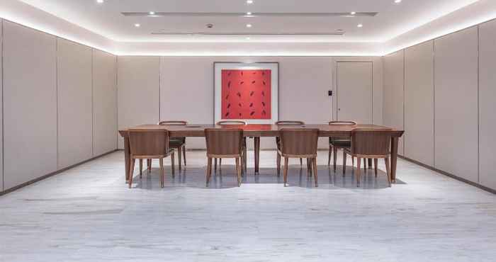 Functional Hall Ji Hotel (Shanghai People Square, Fuzhou Road)