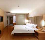 Bedroom 7 Ji Hotel Urumqi Youhao