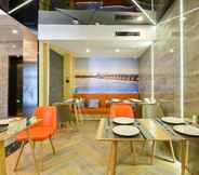 Restaurant 2 Hanting Premium Hotel Sanyuanqiao Yansha Embassy