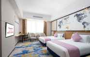 Kamar Tidur 5 Ramada by Wyndham Sanya City Center