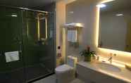 ห้องน้ำภายในห้อง 3 GreenTree Inn Shaoxing Binhai New City Dongsen Com