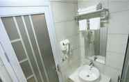In-room Bathroom 6 Shell Xuzhou Suining County Passenger East Station