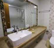 In-room Bathroom 7 GreenTree Inn Jiangsu Changshu Longying Plaza Expr