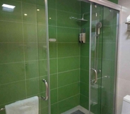 In-room Bathroom 6 GreenTree Inn Yancheng Dongtai Fuan Town Express H