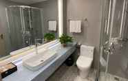 In-room Bathroom 7 Shell Taixing Taixing Bus station Yongle Internati