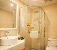 In-room Bathroom 3 Shell Shanghai Baoshan District Aqua Road Garden C