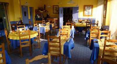 Restoran 4 Logis Hotel Le Relais De La Route Bleue