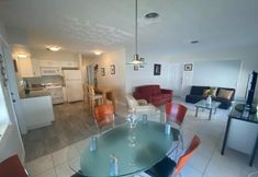 Bedroom 3 Dolphin Isle Resort