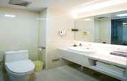 Toilet Kamar 6 Greentree Inn Liaocheng Xinxian Bus Business Hotel