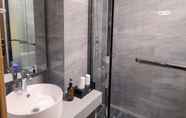 In-room Bathroom 3 Greentree Inn Puyang Hualong District Ruifengyuan 